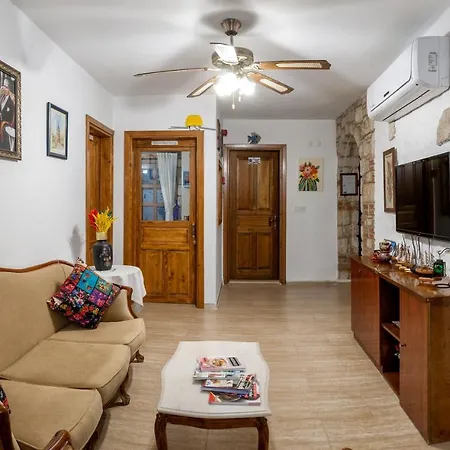 Ξενοδοχείο Flores