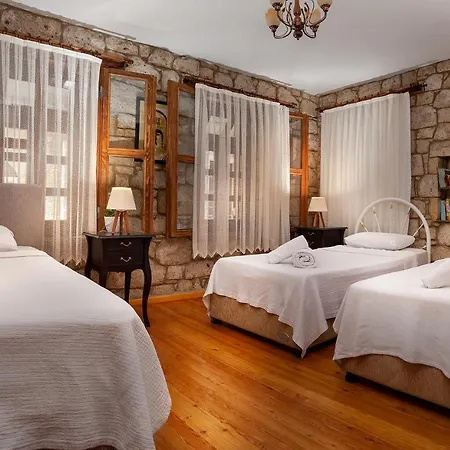 Ξενοδοχείο Flores