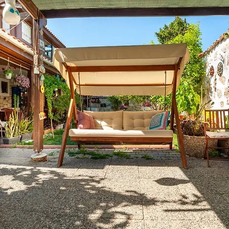 Flores Отель Алачати