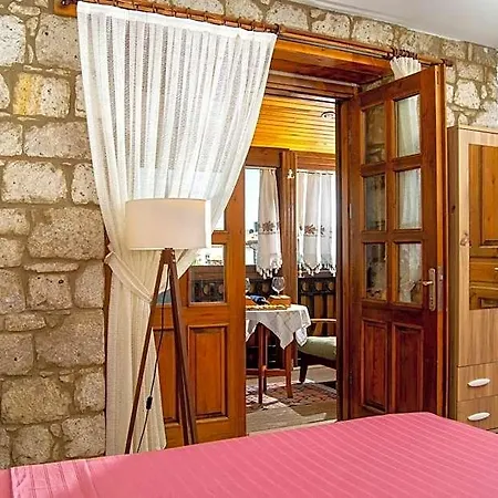 Hotel Flores